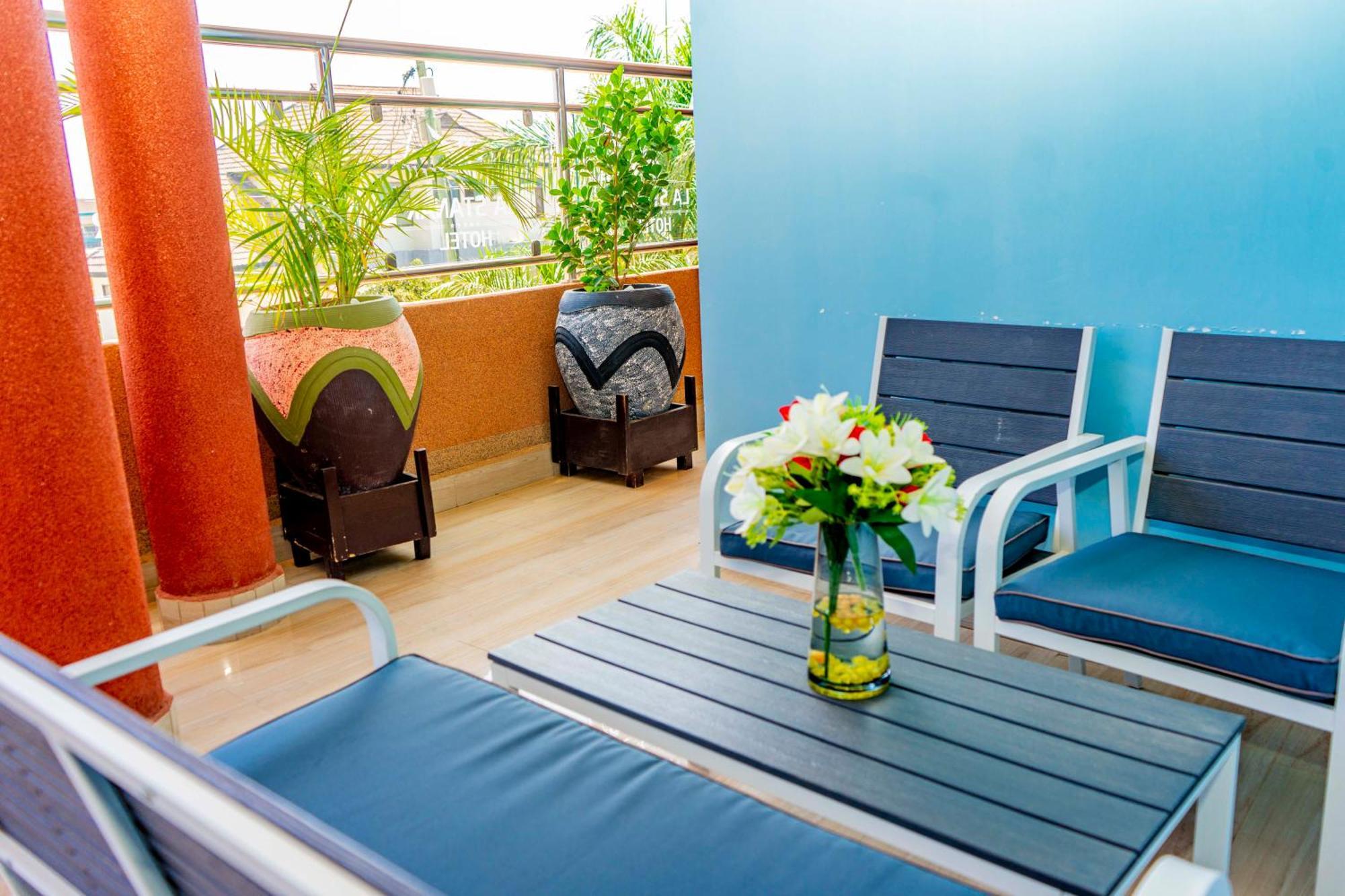 La Stanar Hotel Ντοντόμα Εξωτερικό φωτογραφία