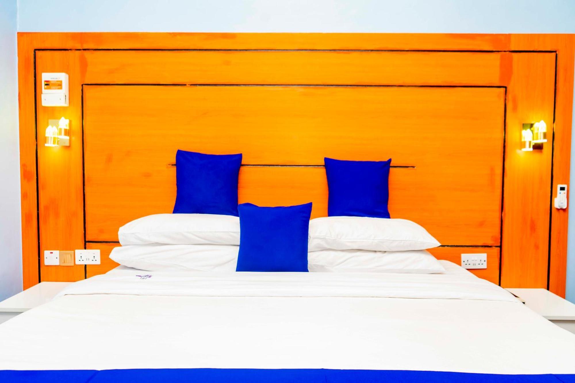 La Stanar Hotel Ντοντόμα Εξωτερικό φωτογραφία
